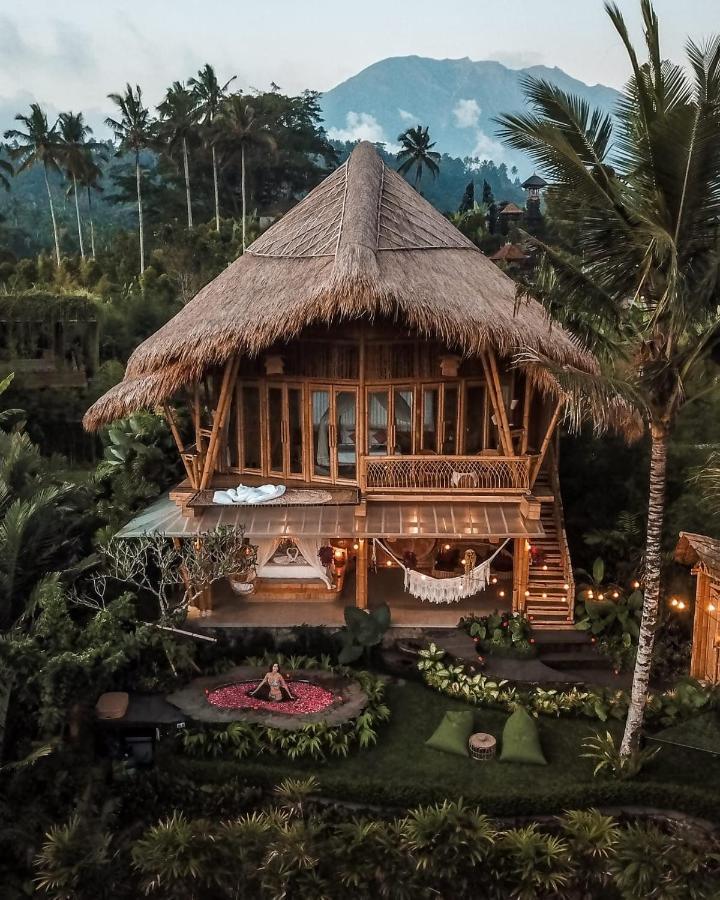 Magic Hills Bali - Magical Eco-Luxury Lodge Selat Екстериор снимка