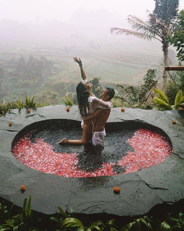 Magic Hills Bali - Magical Eco-Luxury Lodge Selat Екстериор снимка