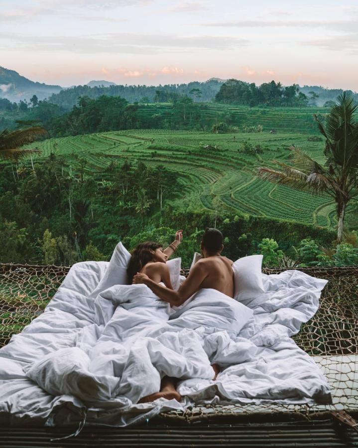 Magic Hills Bali - Magical Eco-Luxury Lodge Selat Екстериор снимка