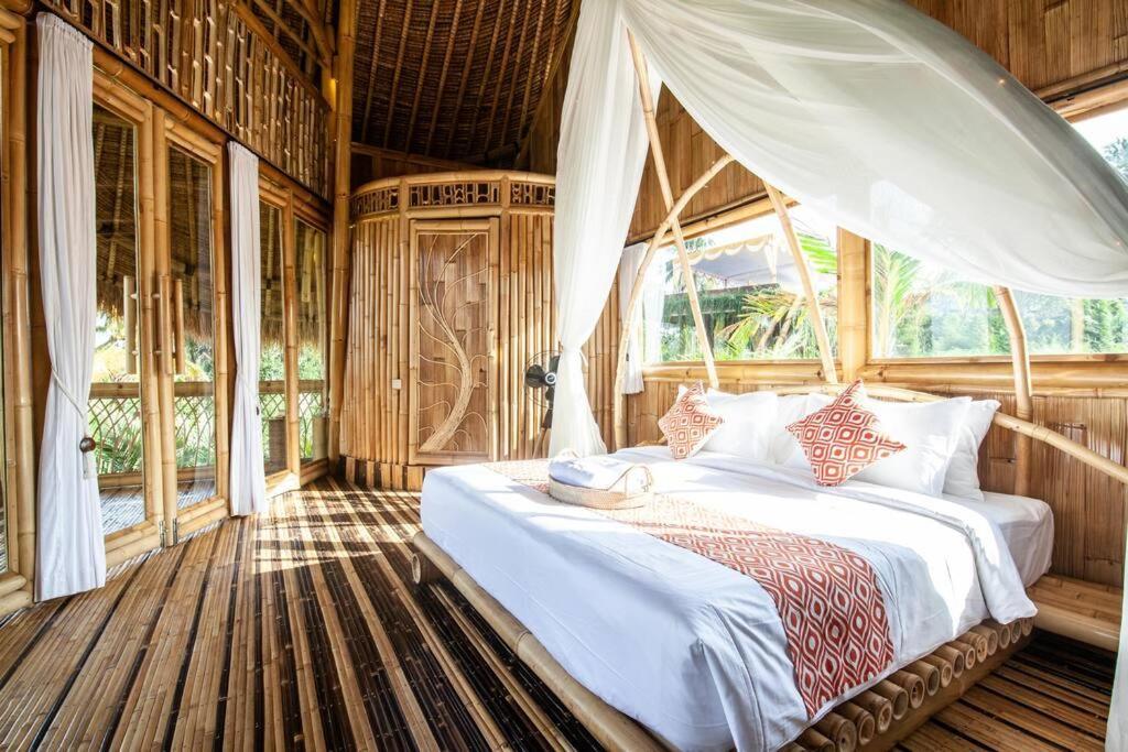 Magic Hills Bali - Magical Eco-Luxury Lodge Selat Екстериор снимка