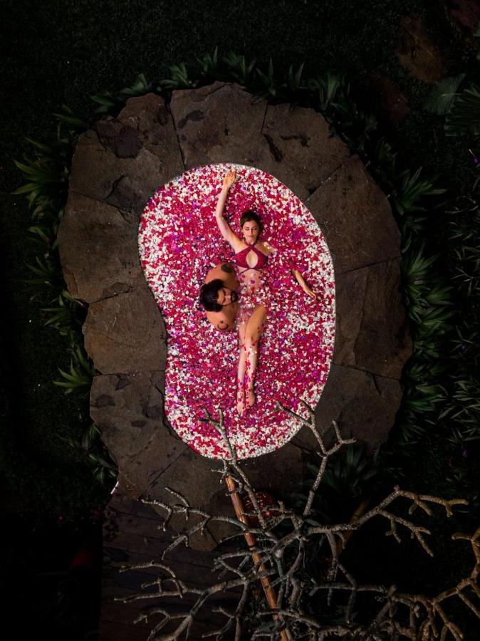 Magic Hills Bali - Magical Eco-Luxury Lodge Selat Екстериор снимка